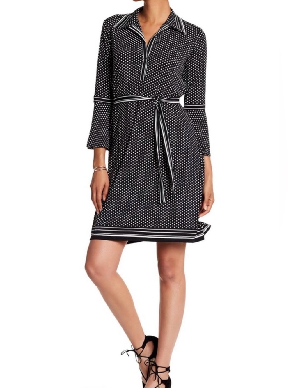 Max Studio
Womens Max Studio Black
White Bell Sleeve Collar Dress
Size S